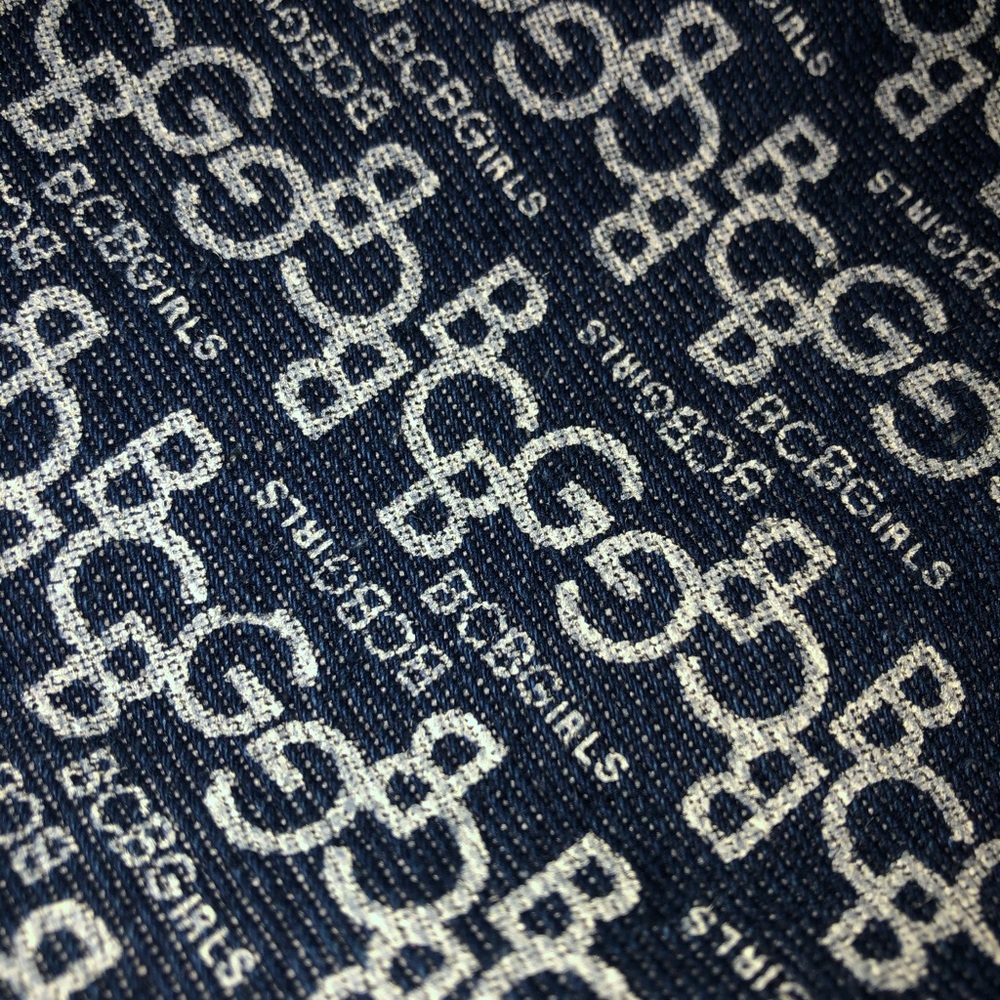 Monogram Purse - Picture 3 of 4